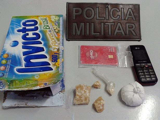 Ipiaú: Caixa de sabão em pó com drogas é apreendida na delegacia