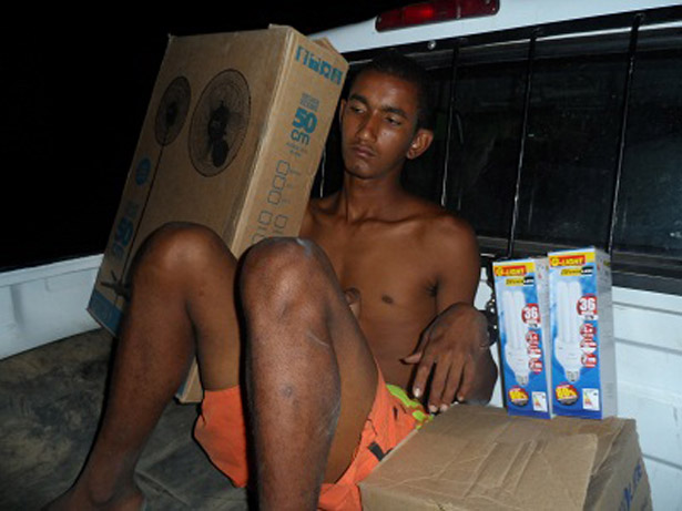 Ipiaú: Jovem rouba depósito da prefeitura e é preso