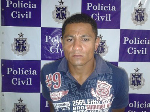 Ipiaú: PETO prende homem com cocaína na Rua Jequié