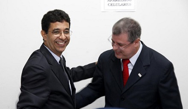 Genivaldo Lins é empossado presidente da OAB/Ipiaú