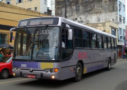 Itabuna: Bandidos assaltam ônibus com estudantes da Uesc