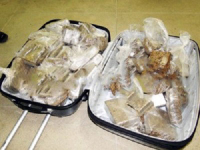 Itapetinga: Polícia prende menor com 34kg de maconha