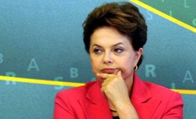 Em um mês, intenção de voto em Dilma cai 19 pontos, diz pesquisa
