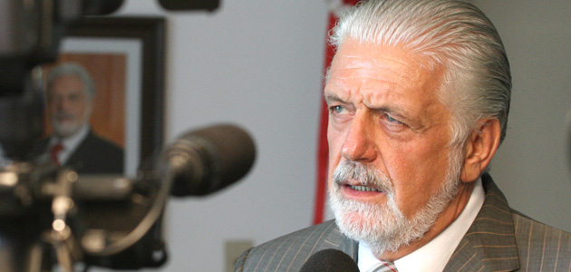 “Em 2014, PT deve lançar candidato do partido”, antecipou Wagner
