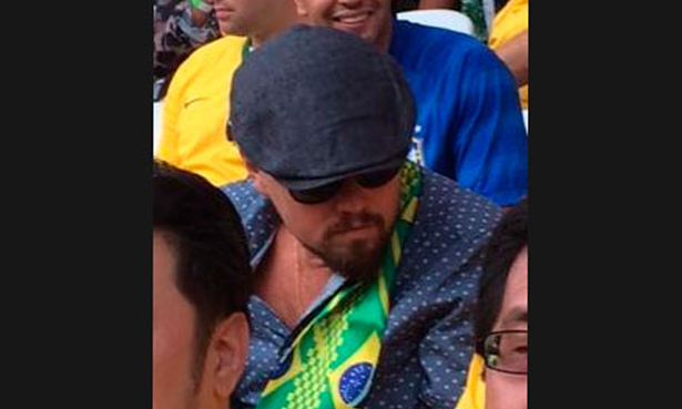 Com Bandeira Do Brasil Leonardo Dicaprio Assiste Jogo Da Seleção No Estádio 13 De Junho De 2014 