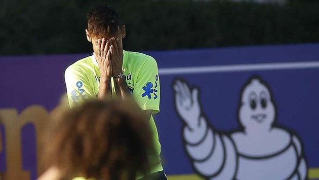 Conmebol decide na terça-feira se aceita recurso contra a suspensão de Neymar