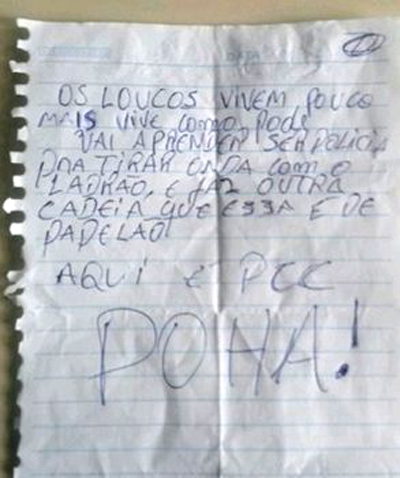 "Faz outra cadeia que essa é de papelão", diz bilhete deixado por presos fugitivos na Bahia