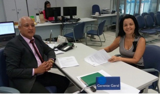 Aurelino Leal: Prefeita Liu Andrade assina convênio para calçamento de ruas no bairro ACM