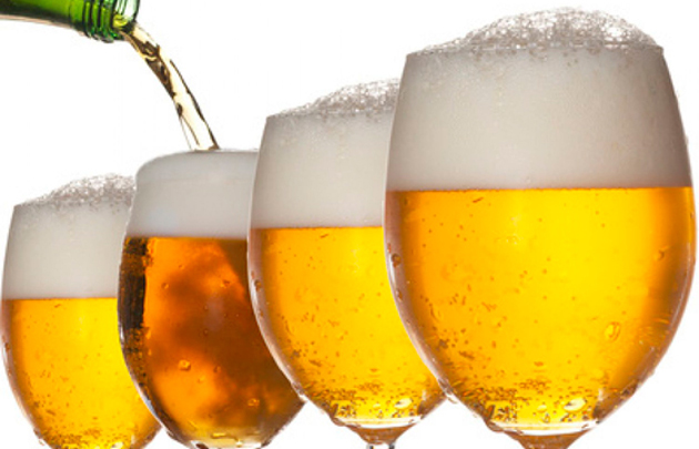 Beber cerveja protege cérebro contra Mal de Alzheimer, revela estudo
