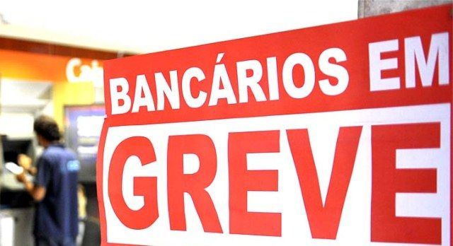 Bancários rejeitam nova proposta de reajuste salarial e greve continua