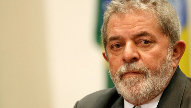 Lula é alvo de denúncia na Operação Lava Jato por benefícios em tríplex