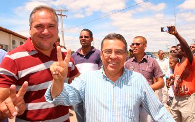 Maracás: Ex-prefeito desiste de candidatura para apoiar reeleição de prefeito