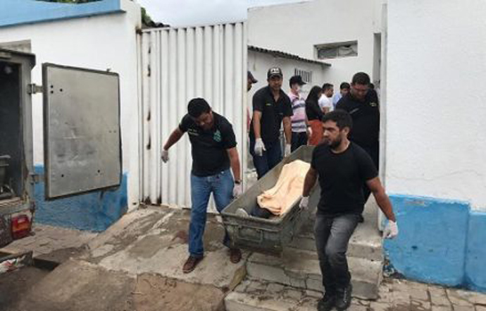 Tentativa de assalto a banco no Ceará termina com 12 mortos; seis eram reféns