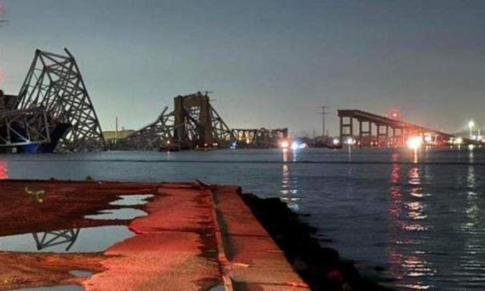 VÍDEO: Ao menos sete pessoas estão desaparecidas após ponte desabar nos EUA