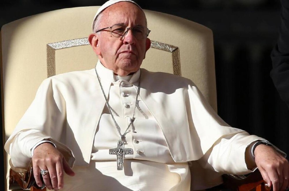 Vaticano classifica mudança de gênero e aborto como “ameaças graves à dignidade humana”