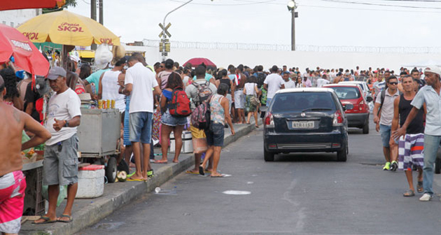 Carnaval: ferry-boat vai operar por 24 horas; há 21 mil passagens para compra antecipada