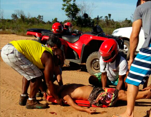 Maraú: Quadriciclo capota e deixa homem gravemente ferido em Barra Grande
