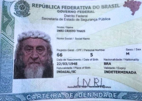 Homem que se diz Jesus reencarnado usa lei federal e muda nome