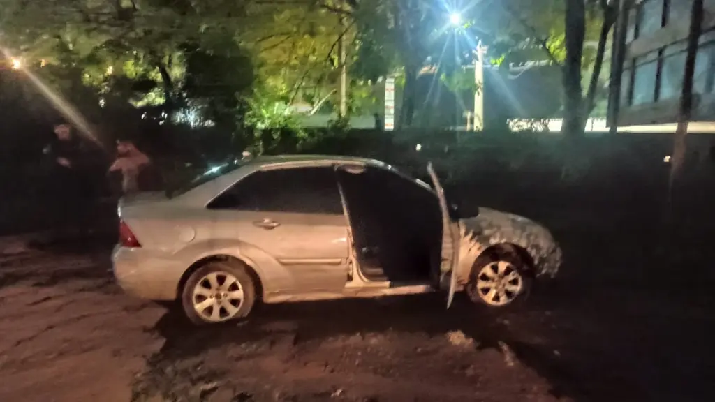 Homem é preso após ser flagrado com adolescente de 13 anos dentro de carro na Bahia