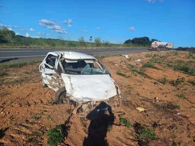 Mulher morre e filho de 1 ano fica ferido em acidente no oeste da Bahia